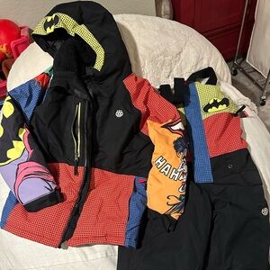 686 Batman Snowboarding bibs and jacket set